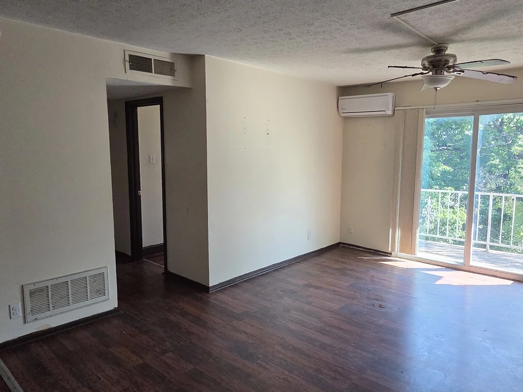 2BR/1BA + Office Condo | Vacant | HOA Covers Heat, A/C, Water & Sewer | ~9 % Cap | Priced to Move