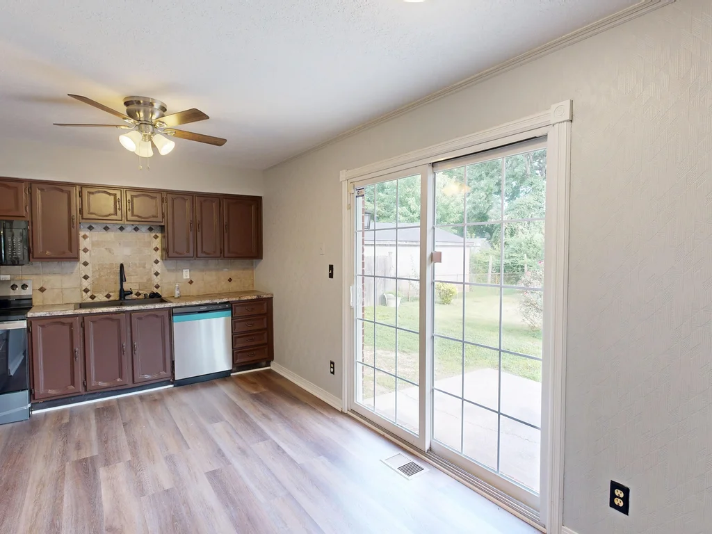 Starter home, downsizer, or investor opportunity in Fern Creek, Louisville, KY