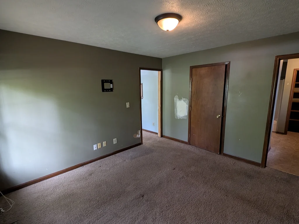 3+BR Brick Ranch w/ Full Basement | ARV $277K
