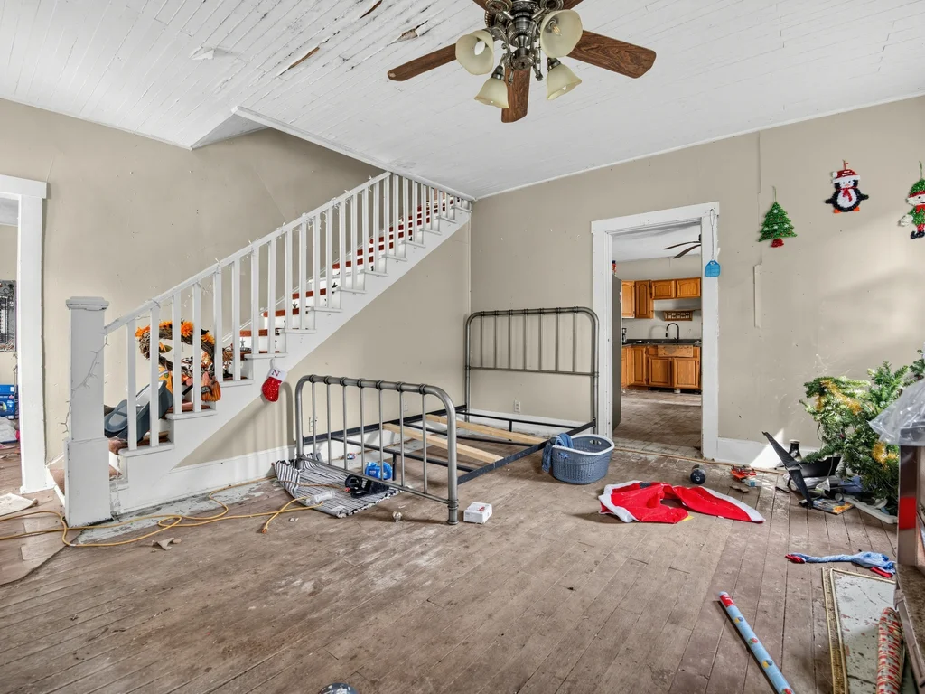 Investor special in rural Clay County