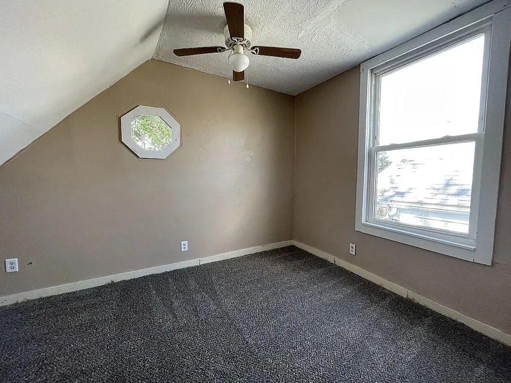 1,500+ Sq Ft | Evansville's 47710