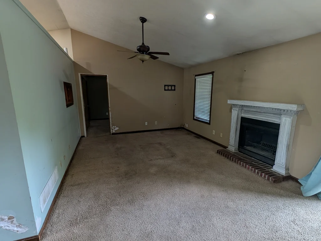 3+BR Brick Ranch w/ Full Basement | ARV $277K