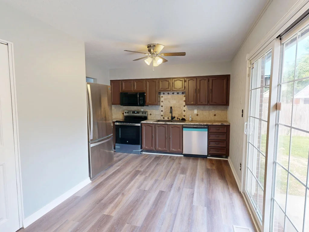 Starter home, downsizer, or investor opportunity in Fern Creek, Louisville, KY
