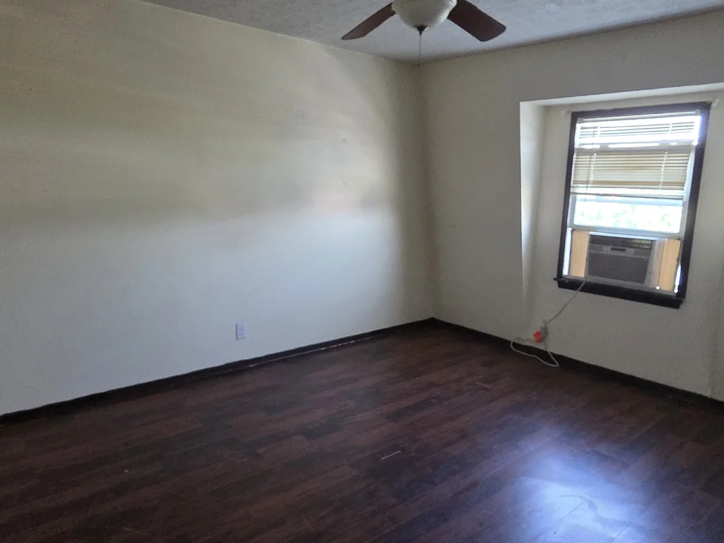 2BR/1BA + Office Condo | Vacant | HOA Covers Heat, A/C, Water & Sewer | ~9 % Cap | Priced to Move