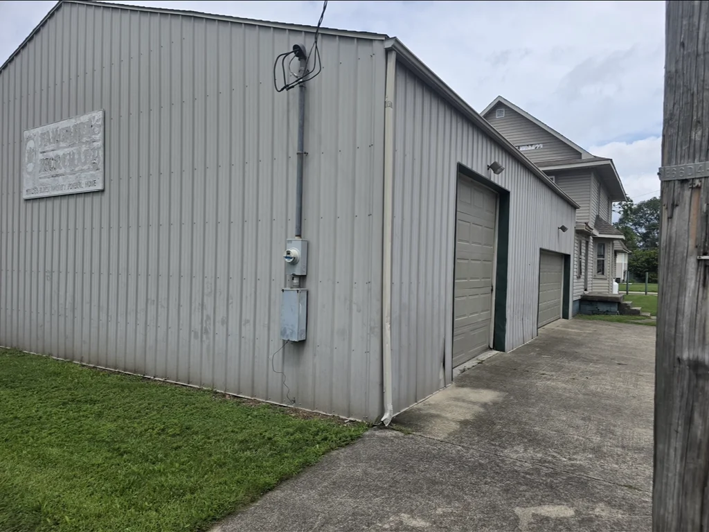 8 APARTMENTS + GARAGE/STORAGE | ASKING PRICE $600,000