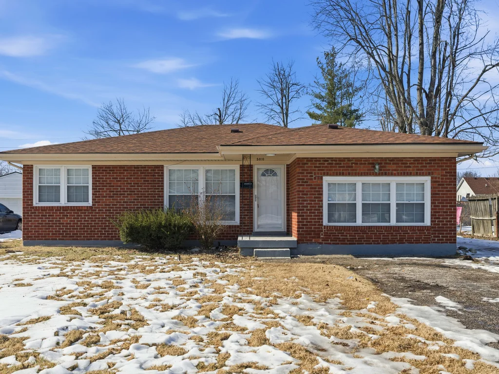 4/2 Fully Renovated. Seller Financing Offered! 