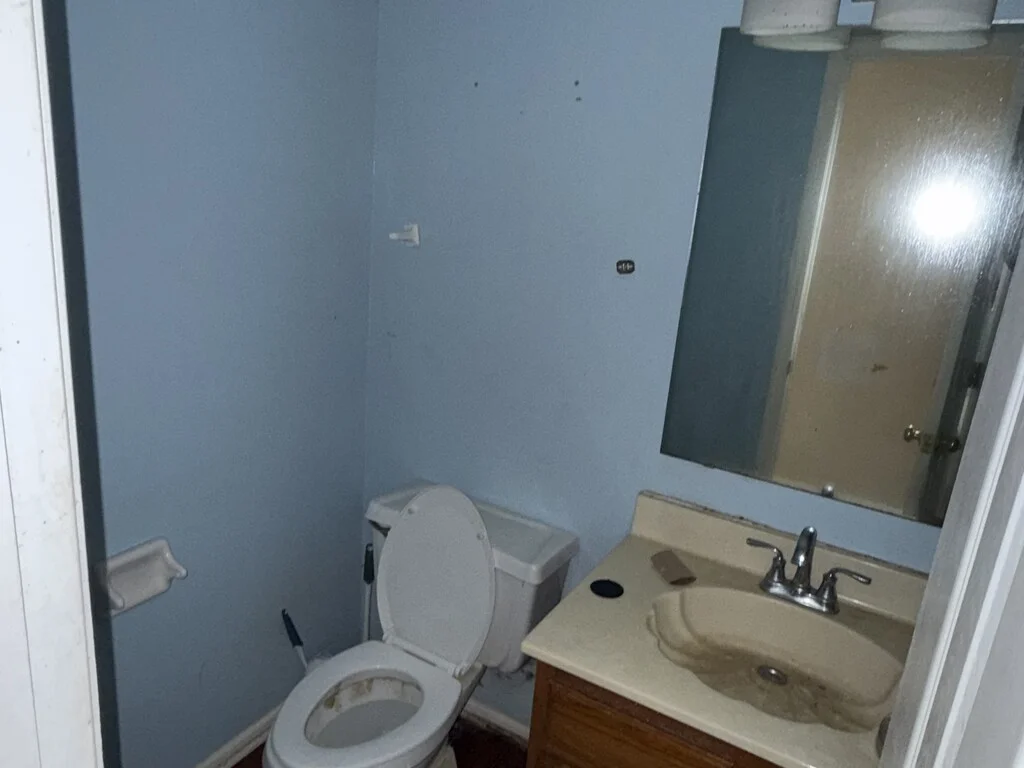 3,104 sqft 4 bed cosmetic only